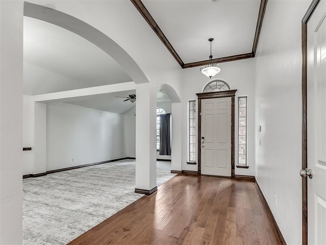 18501 El Greco Drive, Edmond, OK 73012