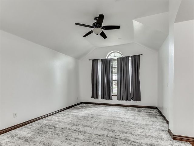 18501 El Greco Drive, Edmond, OK 73012