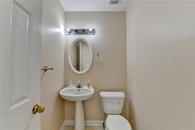 1405 Bramlett Forest Trail, Lawrenceville, GA 30045