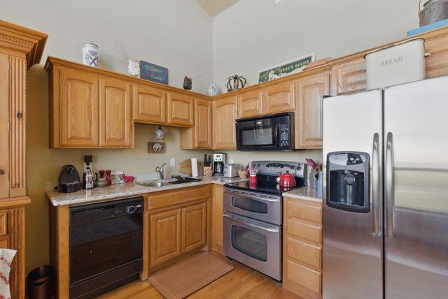 2775 S Lakeview Drive, Gordon, TX 76453