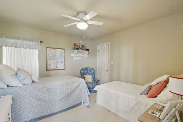 2775 S Lakeview Drive, Gordon, TX 76453