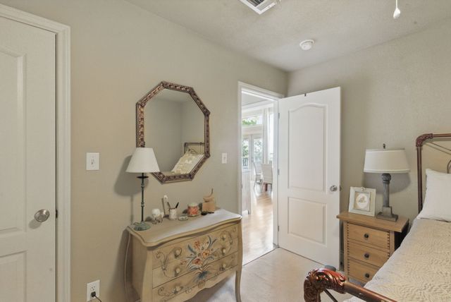2775 S Lakeview Drive, Gordon, TX 76453