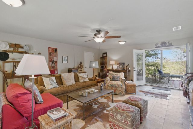 2775 S Lakeview Drive, Gordon, TX 76453