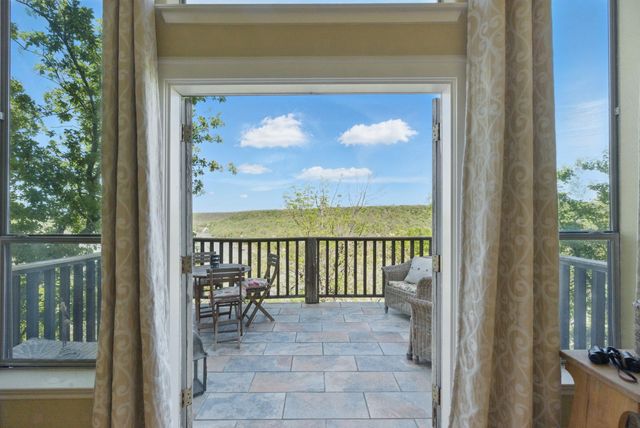 2775 S Lakeview Drive, Gordon, TX 76453