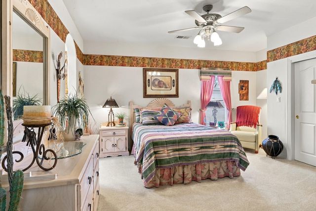 8604 Pristine Drive NE, Albuquerque, NM 87122