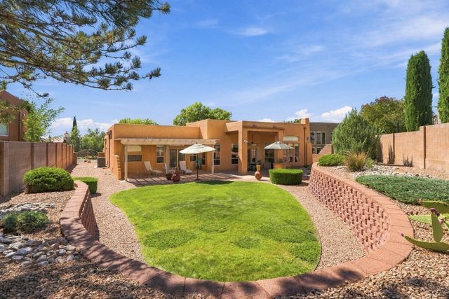 8604 Pristine Drive NE, Albuquerque, NM 87122