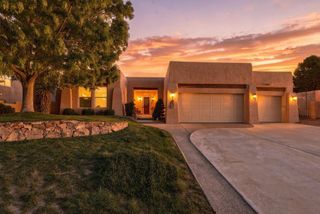 8604 Pristine Drive NE, Albuquerque, NM 87122