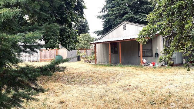 219 SW 305th Street, Federal Way, WA 98023