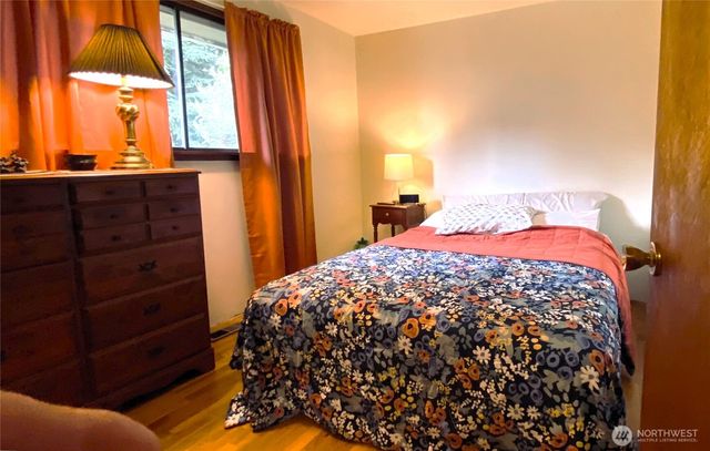 219 SW 305th Street, Federal Way, WA 98023