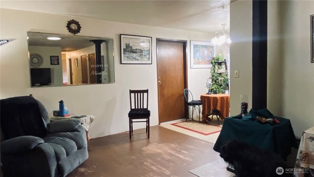 219 SW 305th Street, Federal Way, WA 98023