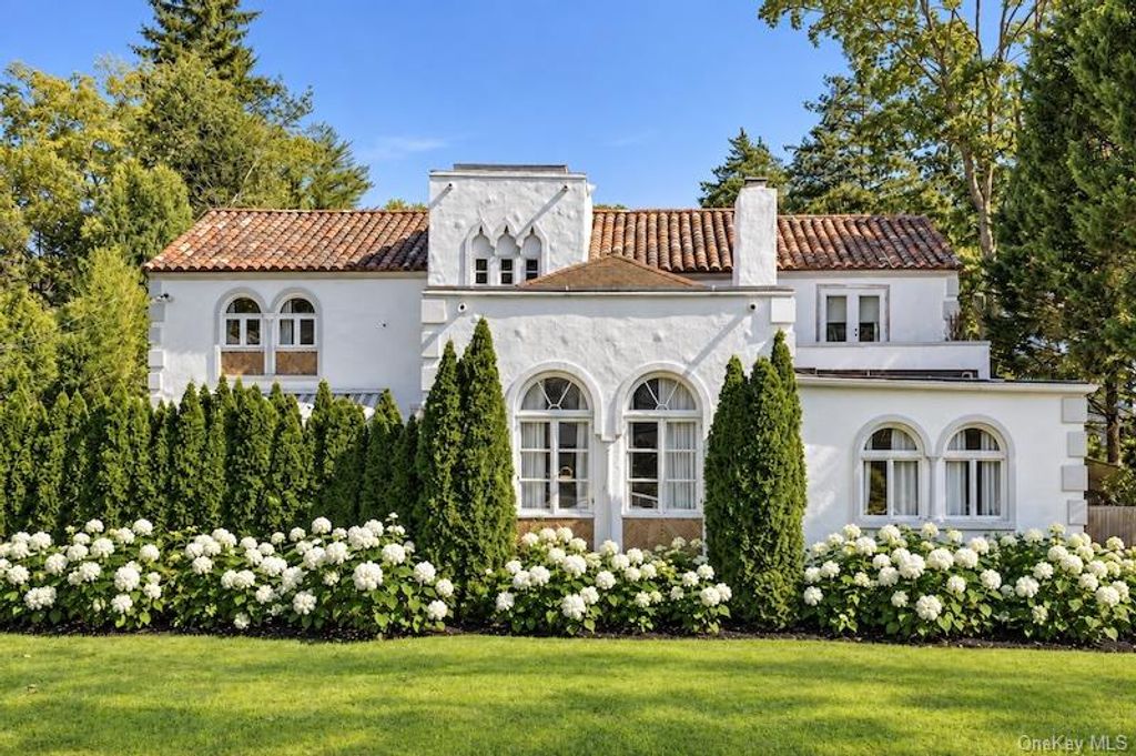20 Shawnee Road, Scarsdale, NY 10583 — exterior
