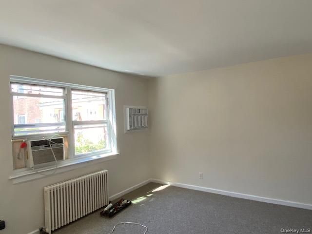 73-61 260th Street H-1, Glen Oaks, NY 11004