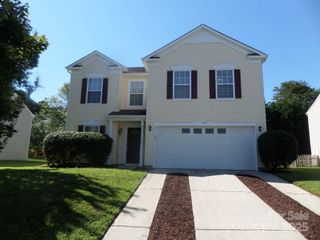 14239 Hartwell Farm Drive, Charlotte, NC 28278