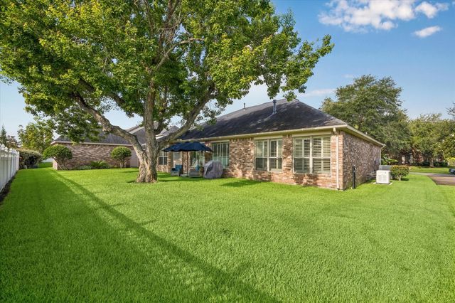 3503 Parkside Drive, Pearland, TX 77584