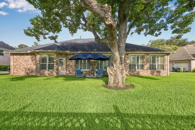 3503 Parkside Drive, Pearland, TX 77584