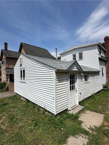 23 West High Street, Lockport City, NY 14094