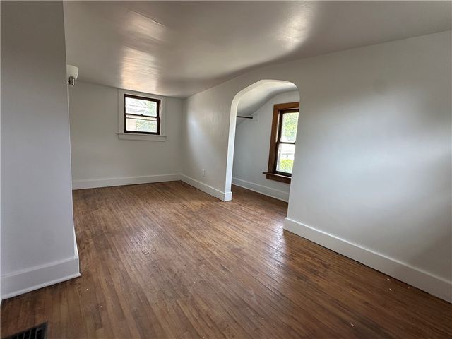 23 West High Street, Lockport City, NY 14094