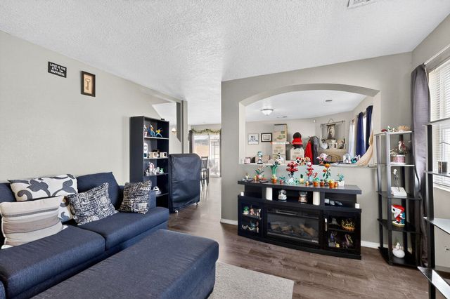 1951 CHICOMA Road NE, Rio Rancho, NM 87144