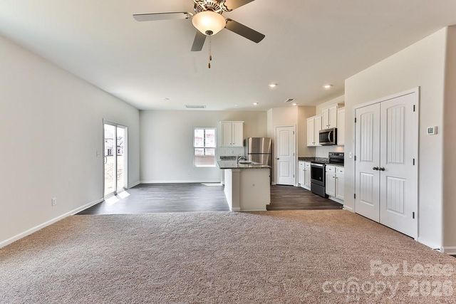 6136 Ahoskie Drive, Charlotte, NC 28215