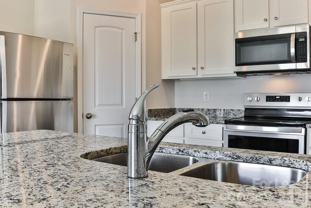 6136 Ahoskie Drive, Charlotte, NC 28215