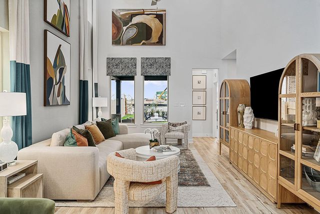 300 Rock Daisy TRL, Hutto, TX 78634