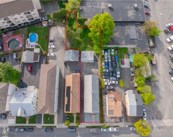 620 Pennsylvania Ave, Elizabeth City, NJ 07201