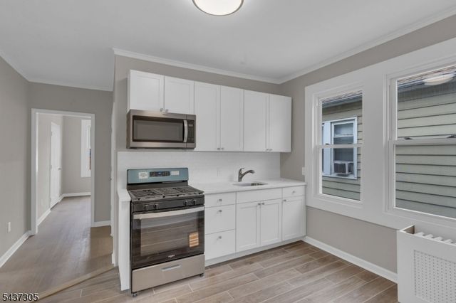 620 Pennsylvania Ave, Elizabeth City, NJ 07201