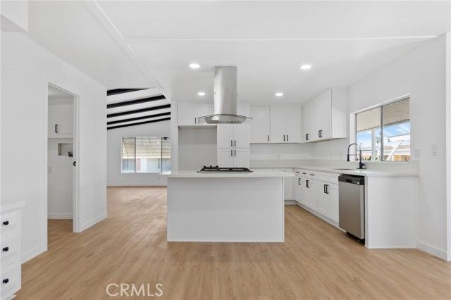 11730 Whittier Boulevard 55, Whittier, CA 90601