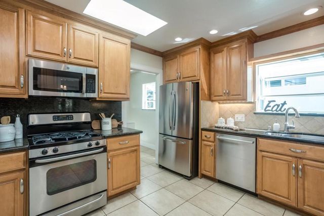 938 Chabrant Way, San Jose, CA 95125