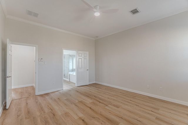 27 Fraiser Fir Place, Spring, TX 77389