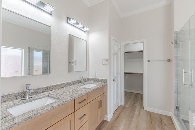 27 Fraiser Fir Place, Spring, TX 77389