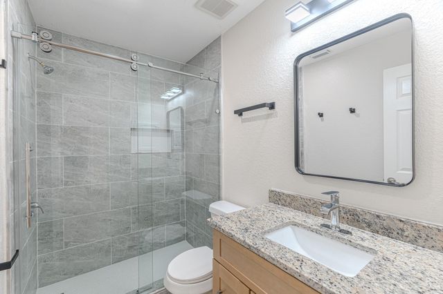 27 Fraiser Fir Place, Spring, TX 77389