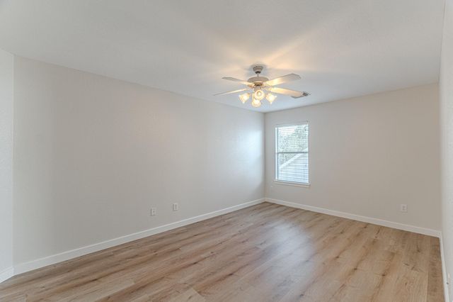 27 Fraiser Fir Place, Spring, TX 77389