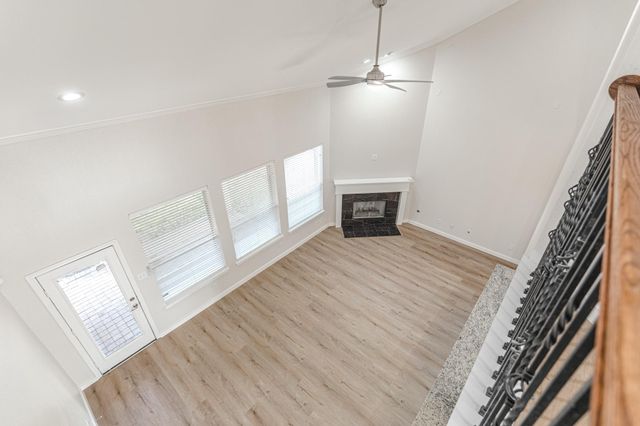 27 Fraiser Fir Place, Spring, TX 77389