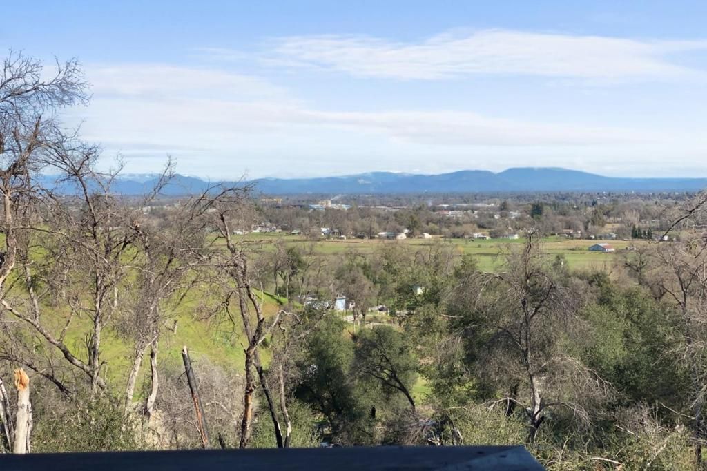 Image 38 of property listing at 19789 Weide Way, Anderson, CA 96007