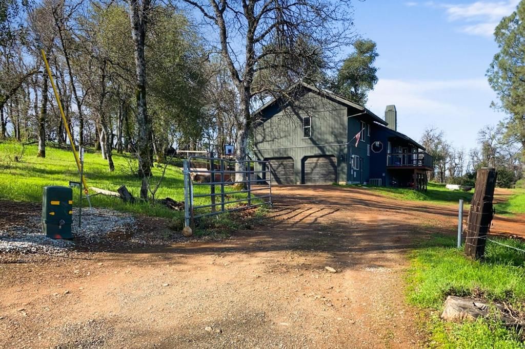 Image 51 of property listing at 19789 Weide Way, Anderson, CA 96007