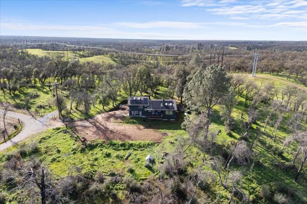 Image 56 of property listing at 19789 Weide Way, Anderson, CA 96007