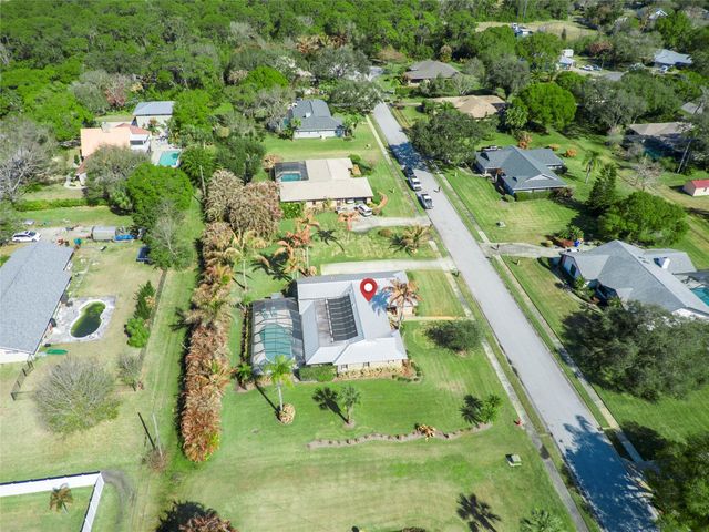 915 32nd Avenue, Vero Beach, FL 32960