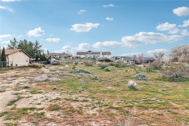 16531 Ponca, Victorville, CA 92392