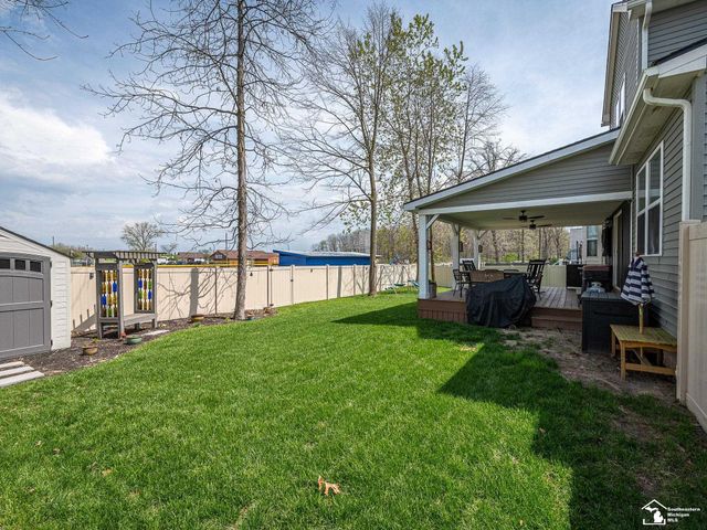 746 Forest Lane, Dundee, MI 48131