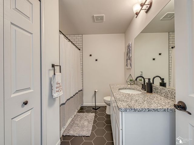 746 Forest Lane, Dundee, MI 48131