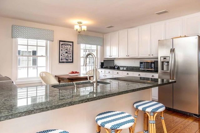 117 North Water Street, Edgartown, MA 02539