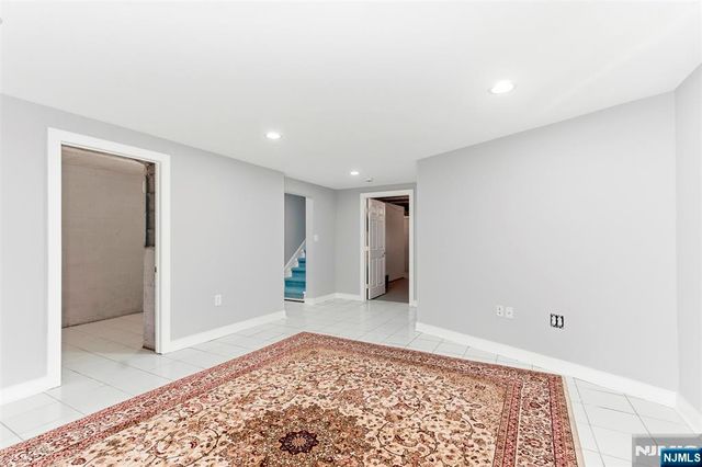 18 Old Wolfe Road, Mount Olive Township, NJ 07828