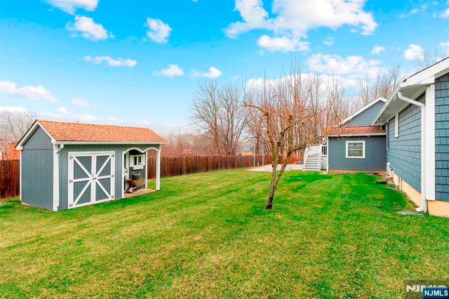 18 Old Wolfe Road, Mount Olive Township, NJ 07828