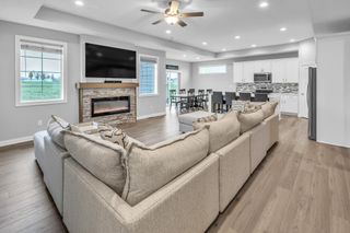1800 Lakeview Drive, Pella, IA 50219