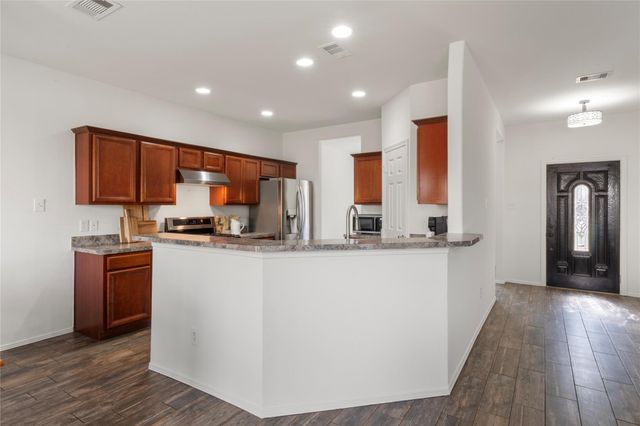 6742 Durango Creek Drive, Magnolia, TX 77354