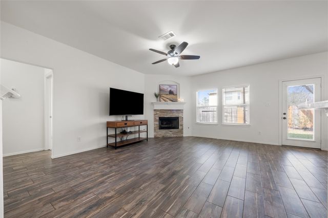 6742 Durango Creek Drive, Magnolia, TX 77354