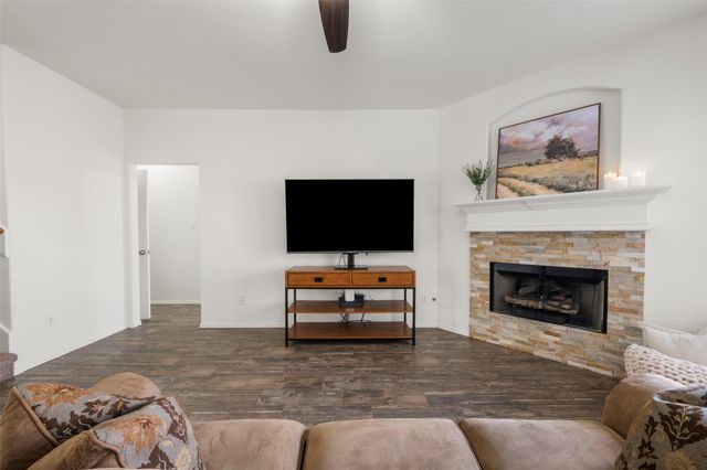 6742 Durango Creek Drive, Magnolia, TX 77354