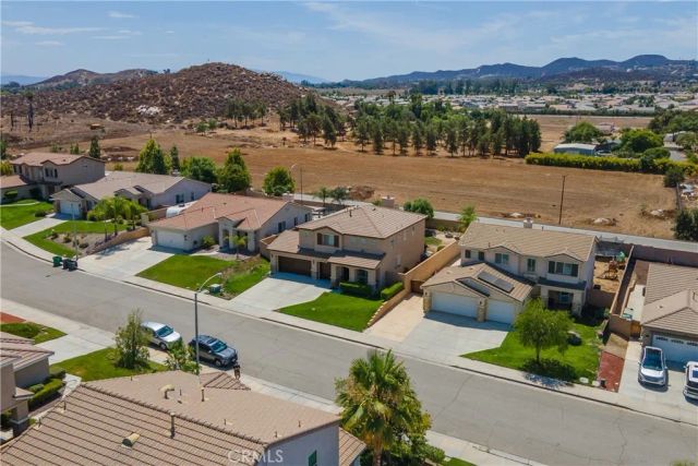 26149 Sierra Sky Street, Menifee, CA 92584