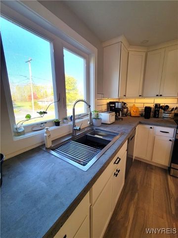 8699 Hartshorn Road, Batavia, NY 14020